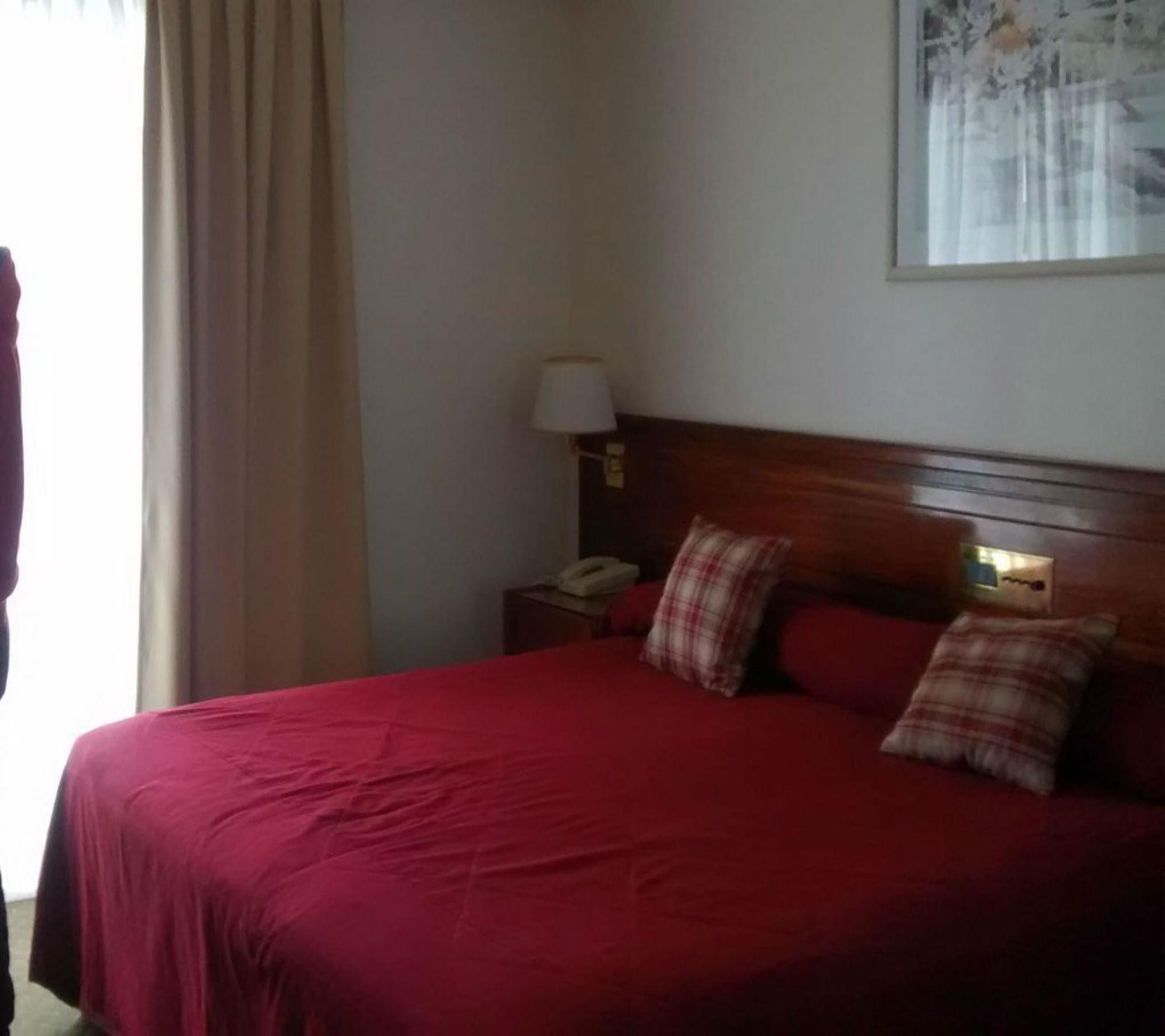 Hotel Reviens Pinamar Extérieur photo